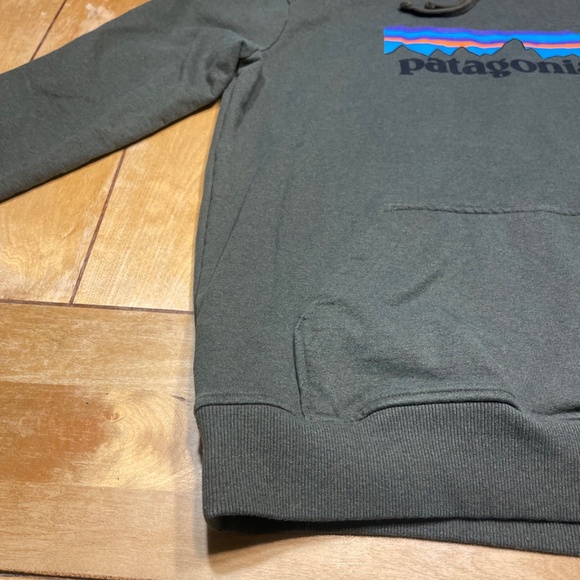 Patagonia P-6 Logo Uprisal Hoody Cascade Green Large - Picture 3 of 16